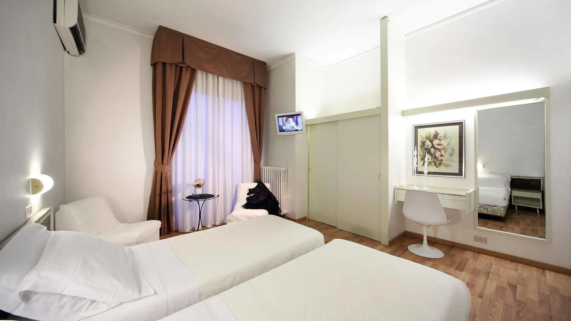 Hotel Rosabianca Rimini