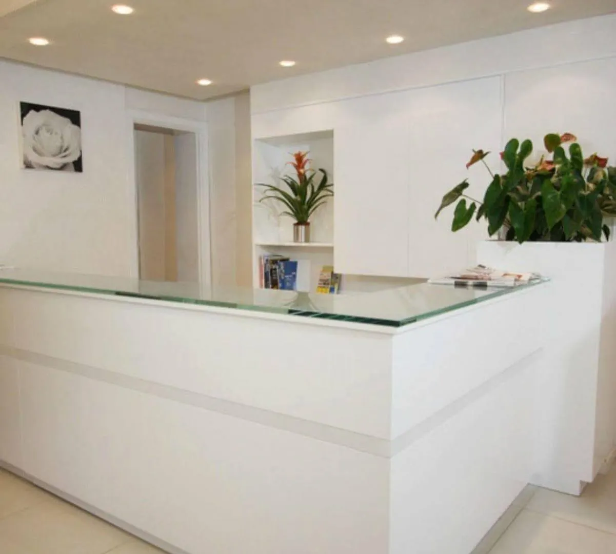 Hotel Rosabianca Rimini 4*,